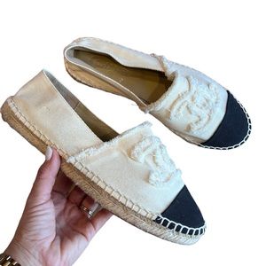 NEW CHANEL Espadrille Linen Flats EU 42 U.S. 12 Black Toe Cap